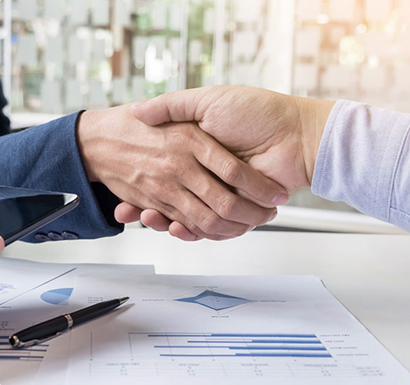 two people handshaking